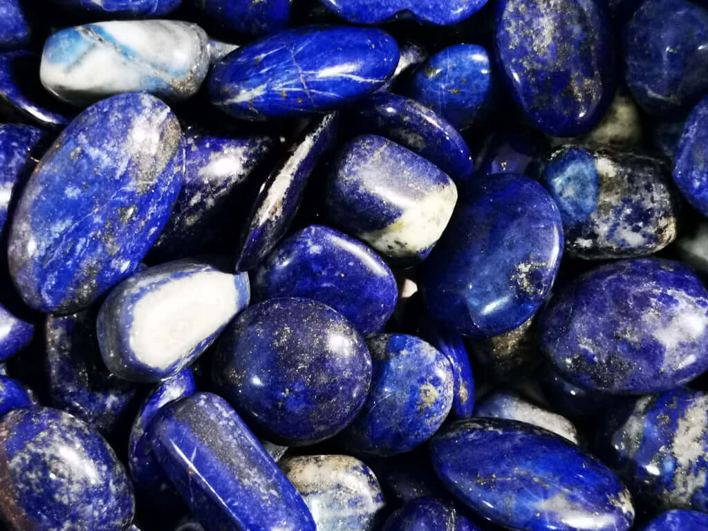 Les Vertus du Lapis Lazuli, ne Pierre de Sagesse et d'Éveil