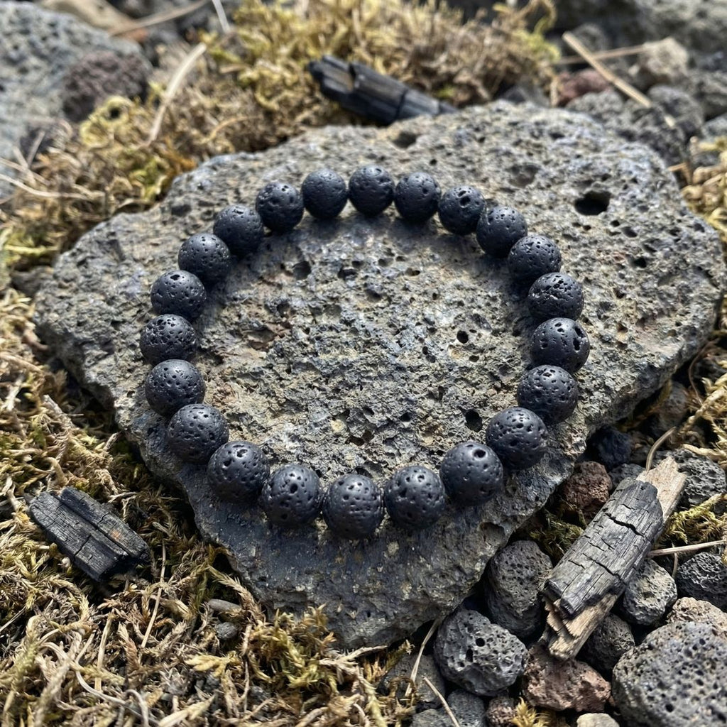 Rundes Perlenarmband aus Lavastein