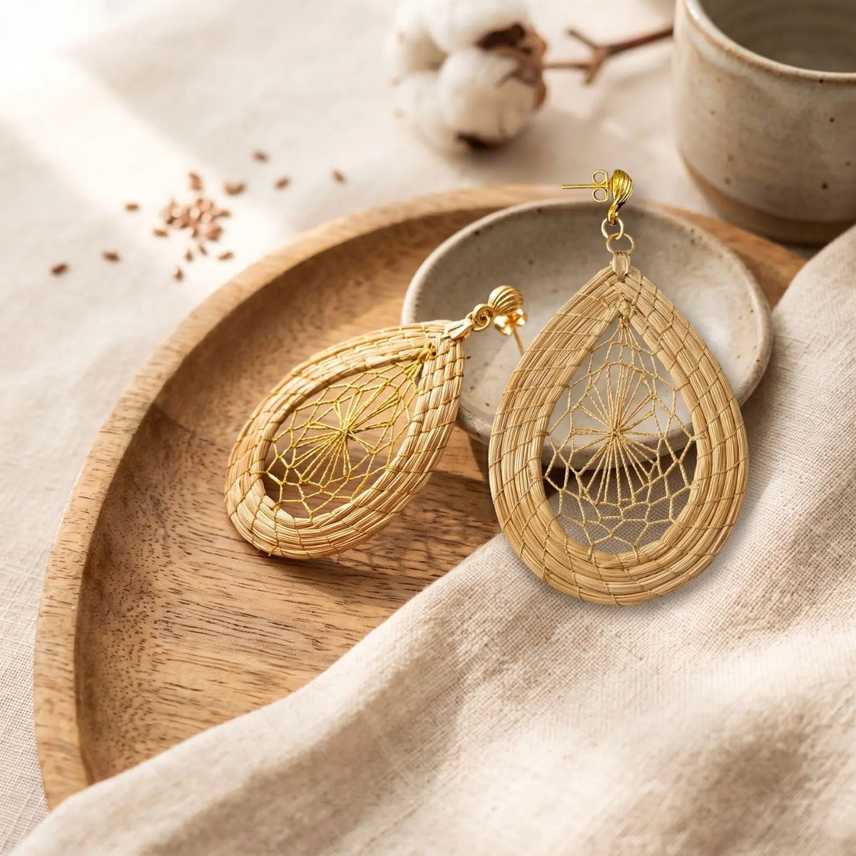 Boucles d’Oreilles Sonho – Capteur de Rêves en Or Végétal Cap-Nature