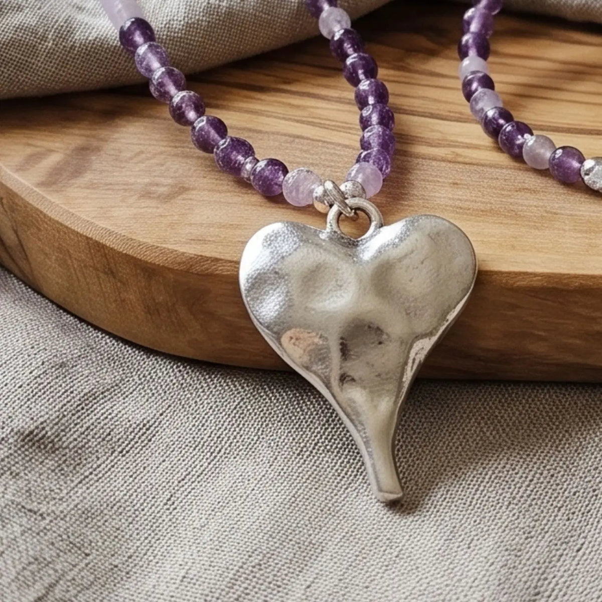 Lange Amethystkette – Herz-Anhänger