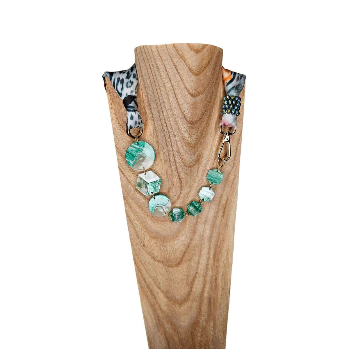 Bijou Foulard Élégant - Cap-Nature