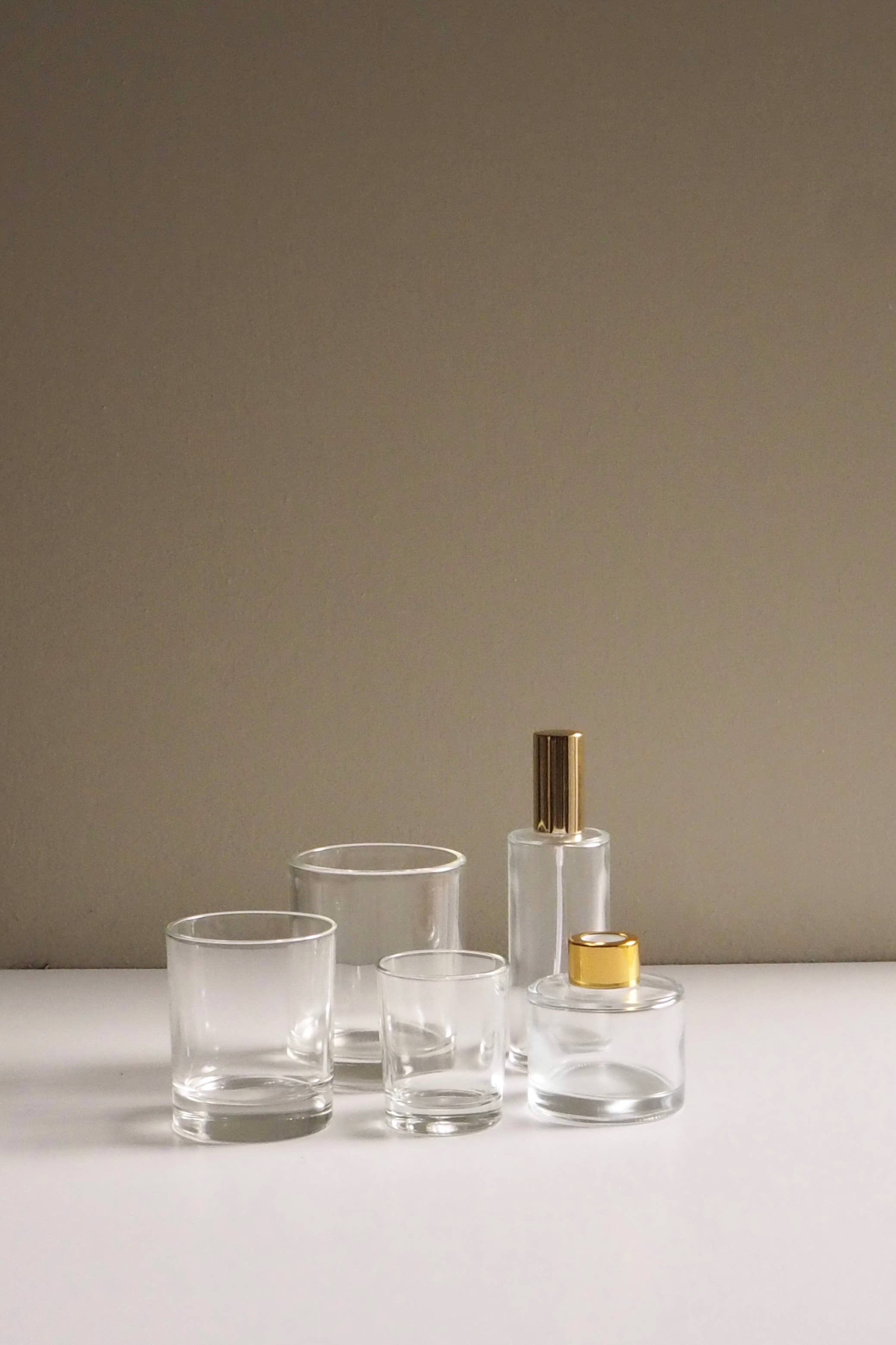 Flacons de parfum ou de spray pour la maison