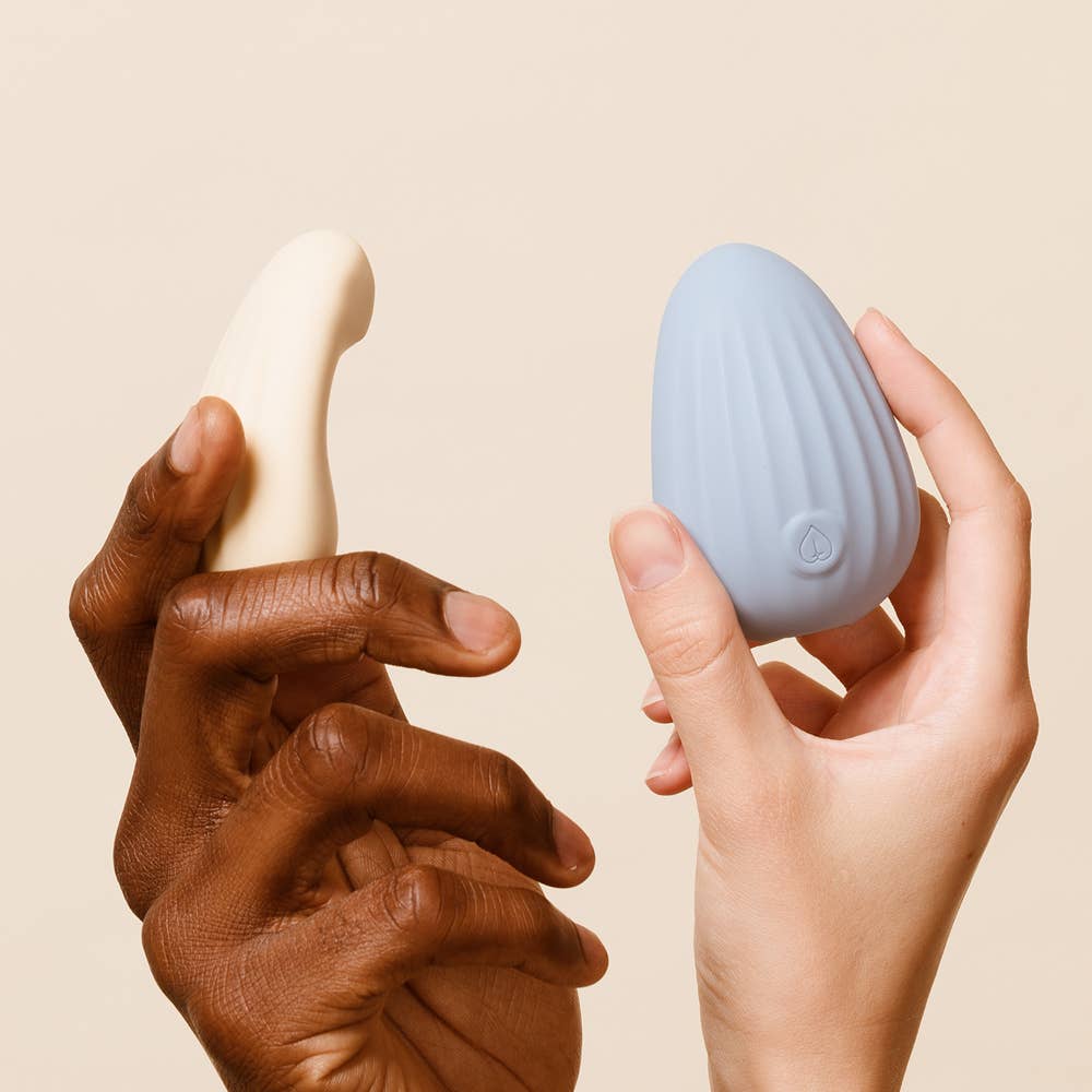 Dune, galet vibrant en silicone moelleux - Bleu Clair - Cap-Nature